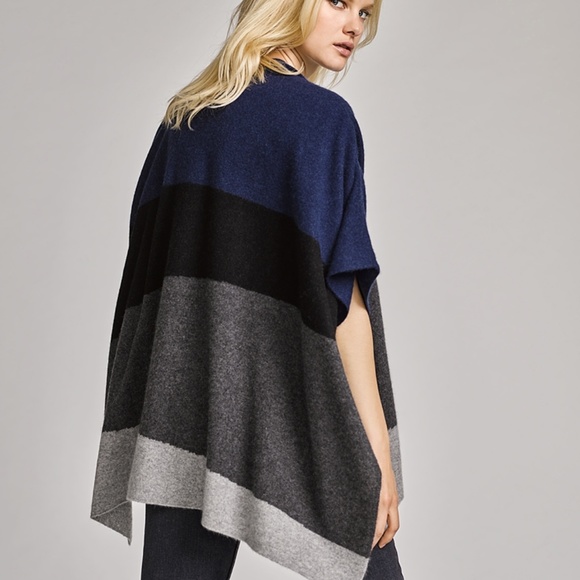 WHITE AND WARREN LANDSCAPE INTARSIA CASHMERE WRAP - Picture 2 of 3